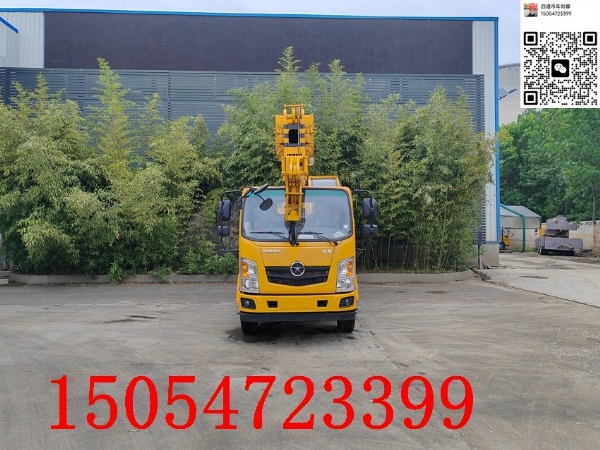 10噸汽車吊，搭配12噸卷揚機，150馬力發(fā)動機，軸距僅2.9米，小巧靈活，動力十足！